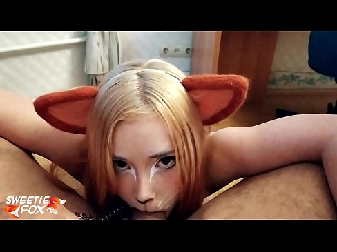 ❤️ Kitsune ابتلاع ديك ونائب الرئيس في فمها اللعين